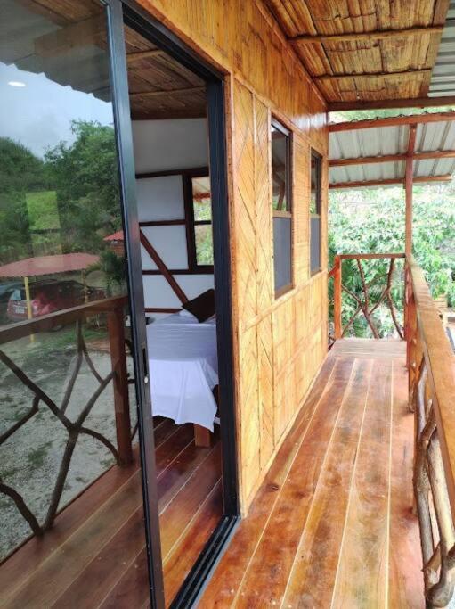 פוארטו קיו Cayo Ecovillage מראה חיצוני תמונה